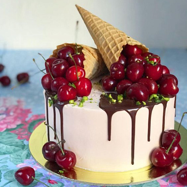 Торт "Вишневый рожок" купить - cыктывкар.сладкоежкин.рф